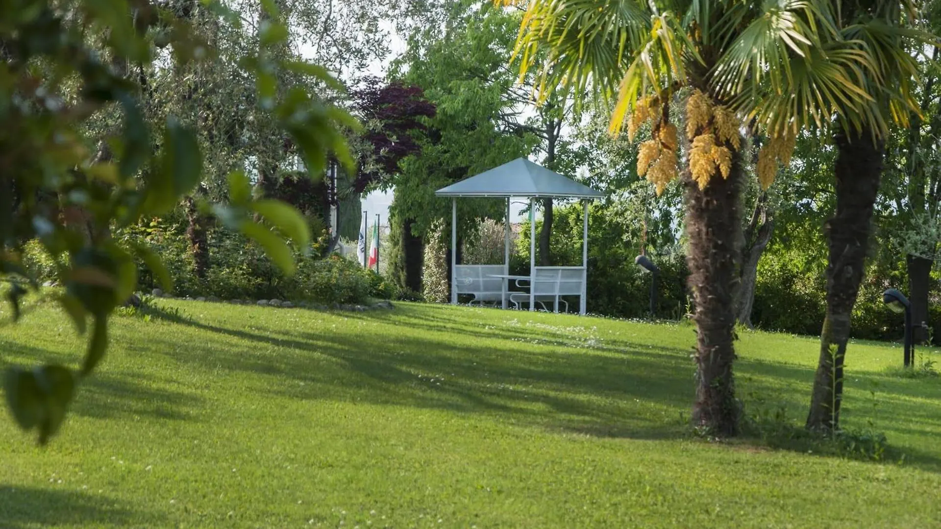 Hotel Villa Maria Ντεζεντσάνο ντελ Γκάρντα
