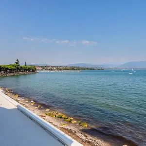 Residenza Miralago By Wonderful Italy Aparthotel