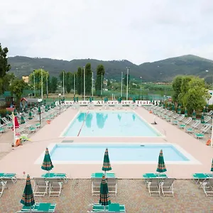 *** Aparthotel Residenza Pierre & Mare Italië