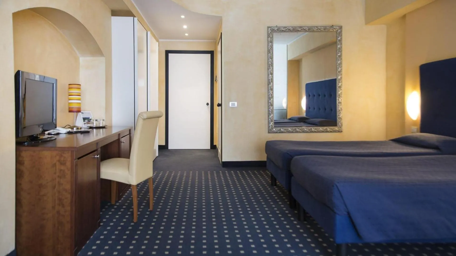 Hotel Villa Maria Desenzano del Garda