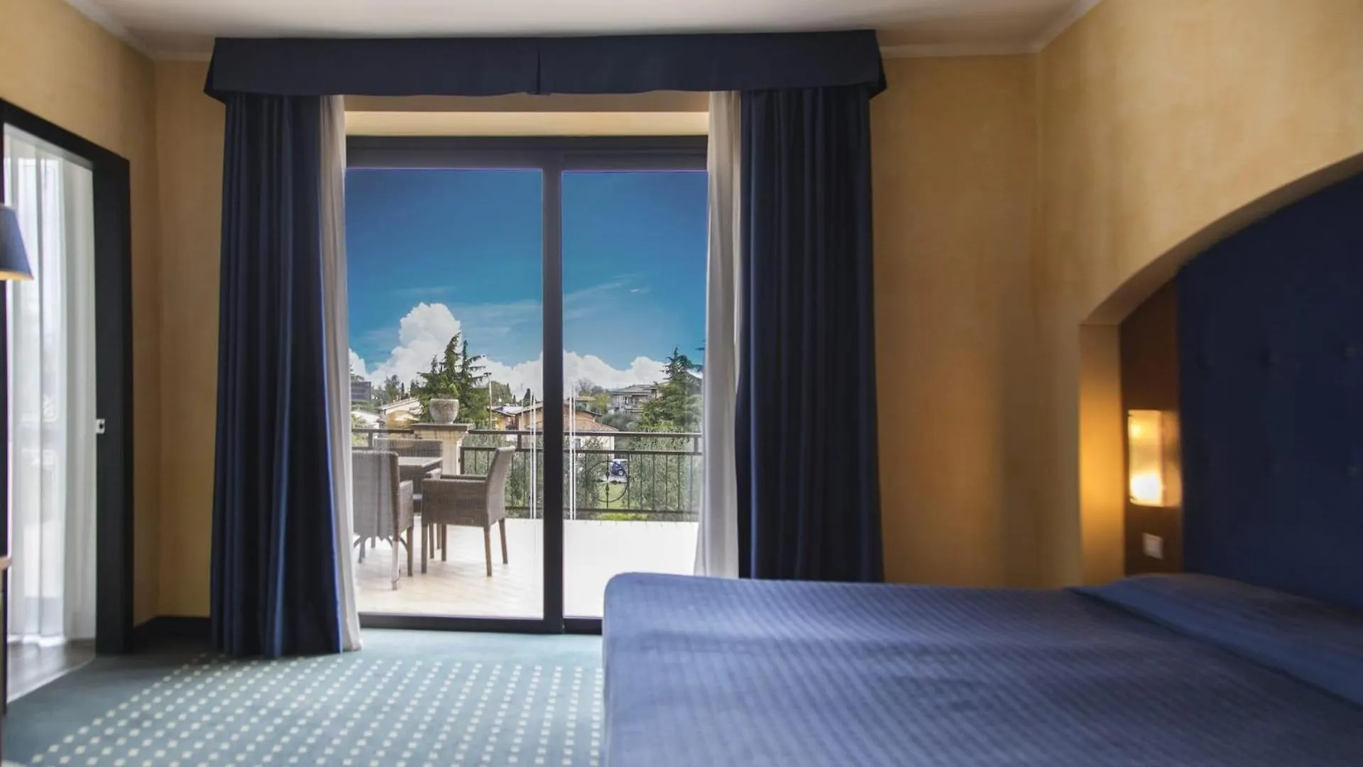 Hotel Villa Maria Desenzano del Garda