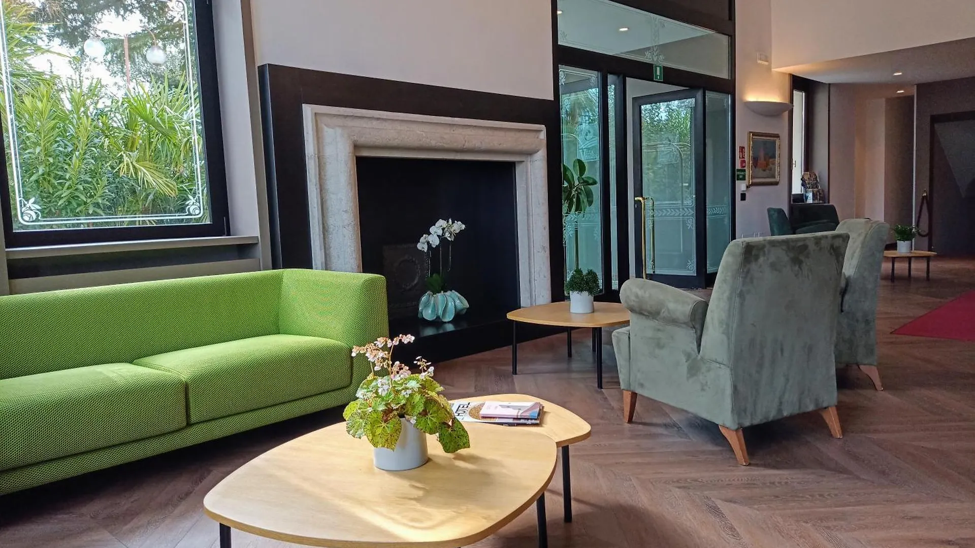 Hotel Villa Maria Desenzano del Garda