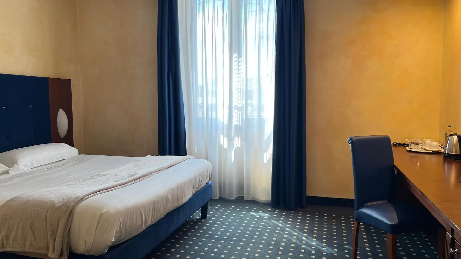 Hotel Villa Maria Desenzano del Garda