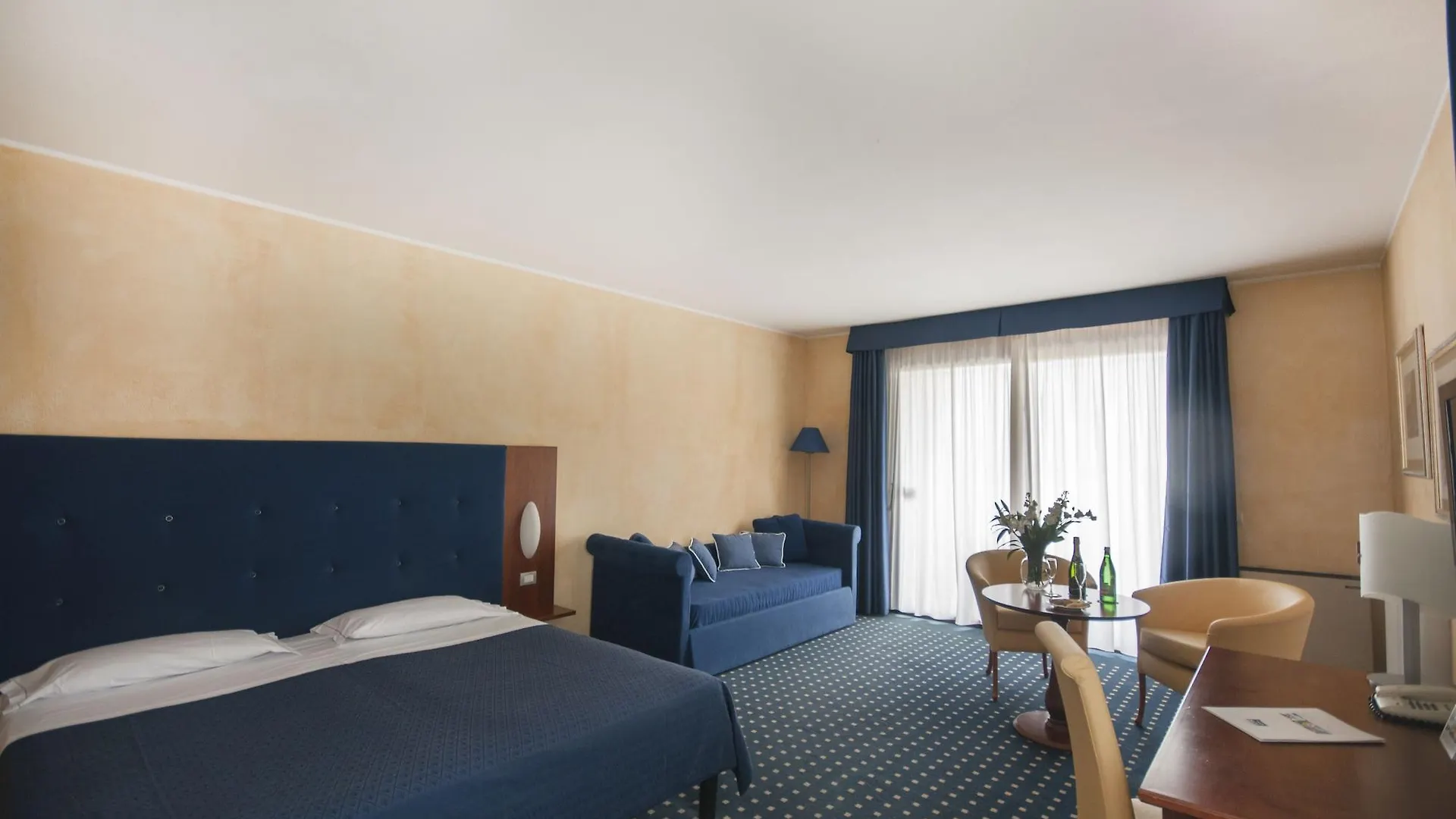 Hotel Villa Maria Desenzano del Garda