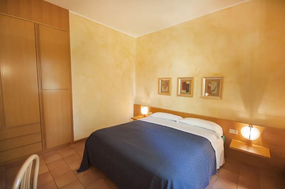 Hotel Villa Maria Desenzano del Garda